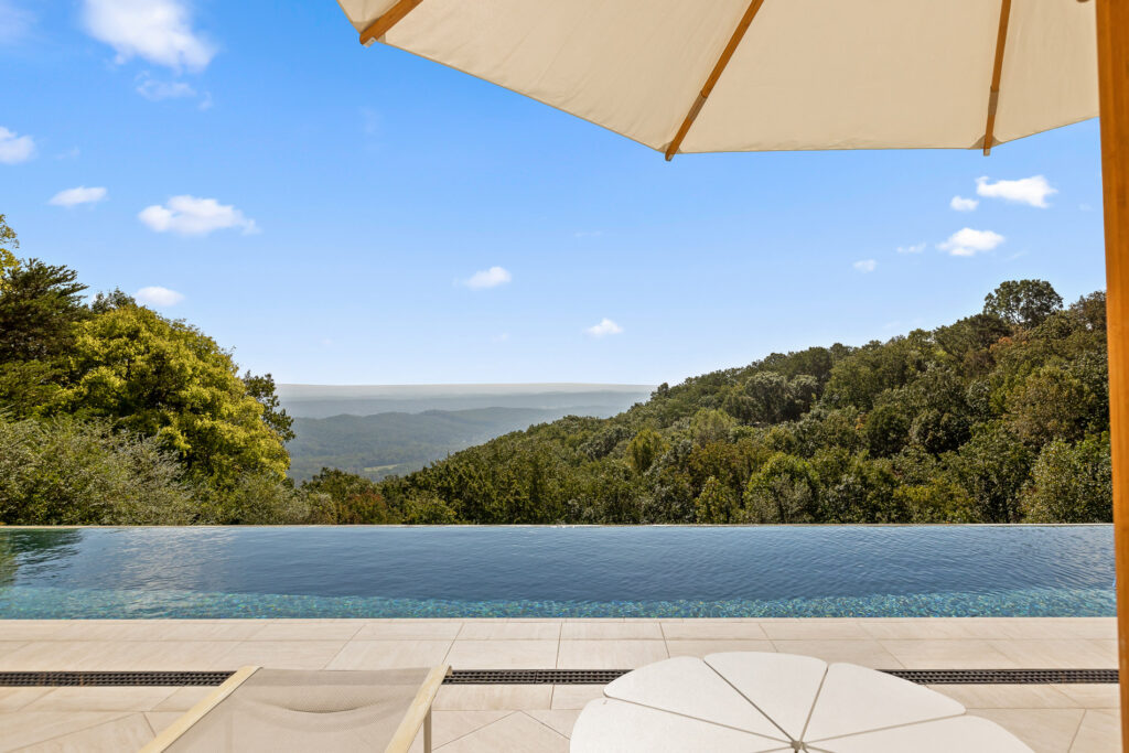 Project: Lookout Bluff